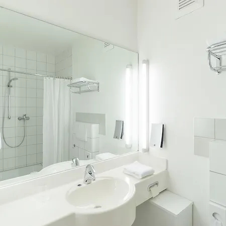 מלון Arcadia Heidelberg 3*