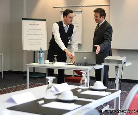 Arcadia Heidelberg מלון 3*