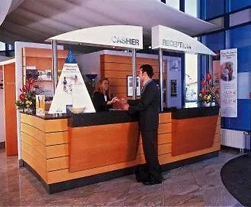 Arcadia Heidelberg מלון 3*